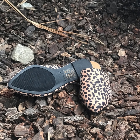 😍restock! Tan leopard mule slide flats - Picture 5 of 8